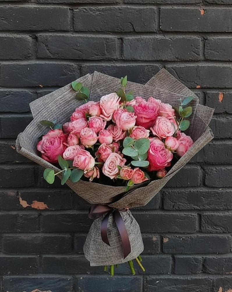 Букет цветов из: Розы в Кубе