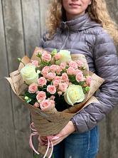 Букет голос любви в Кубе Букет цветов из: Розы в Кубе