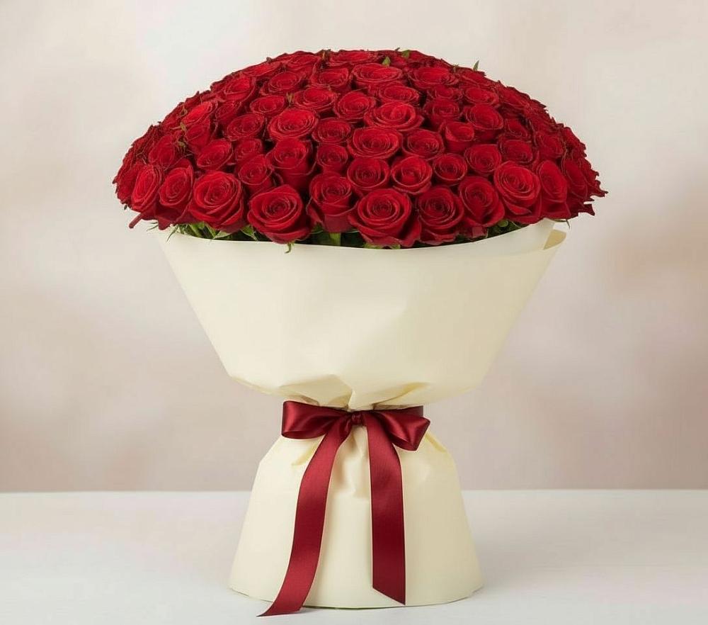 Букет 101 Красная роза Милано в Кубе