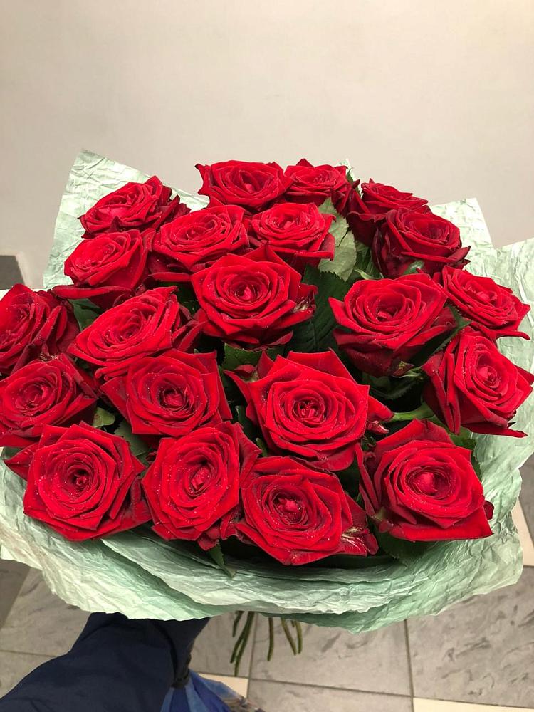 Розы Классика в Кубе Букет Классика в Кубе