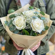 Букет Нежные грёзы в Кубе Букет цветов из: Розы в Кубе