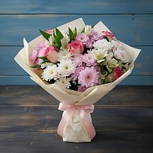 Букет цветов из:  Хризантемы, Альстромерии и Розы в Кубе