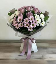 Букет цветов из:  Хризантемы и Розы в Кубе