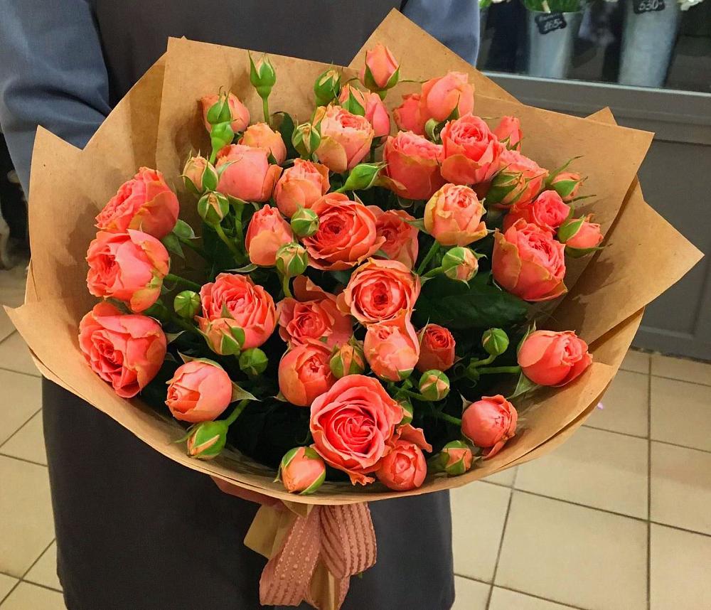 Букет Розовый десерт в Кубе Букет цветов из: Розы в Кубе