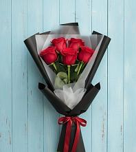 Букет цветов из:  Розы в Кубе